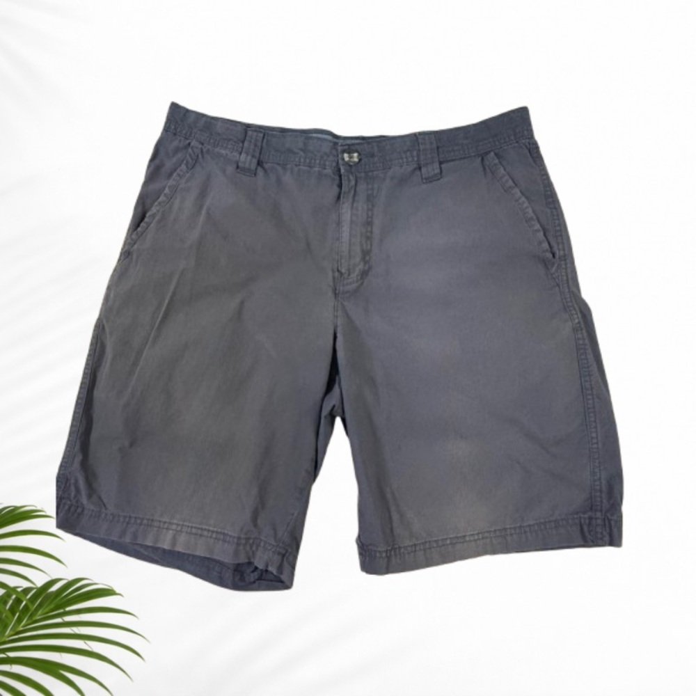 Columbia Gray Cotton Casual Chino Shorts Men’s Size 32